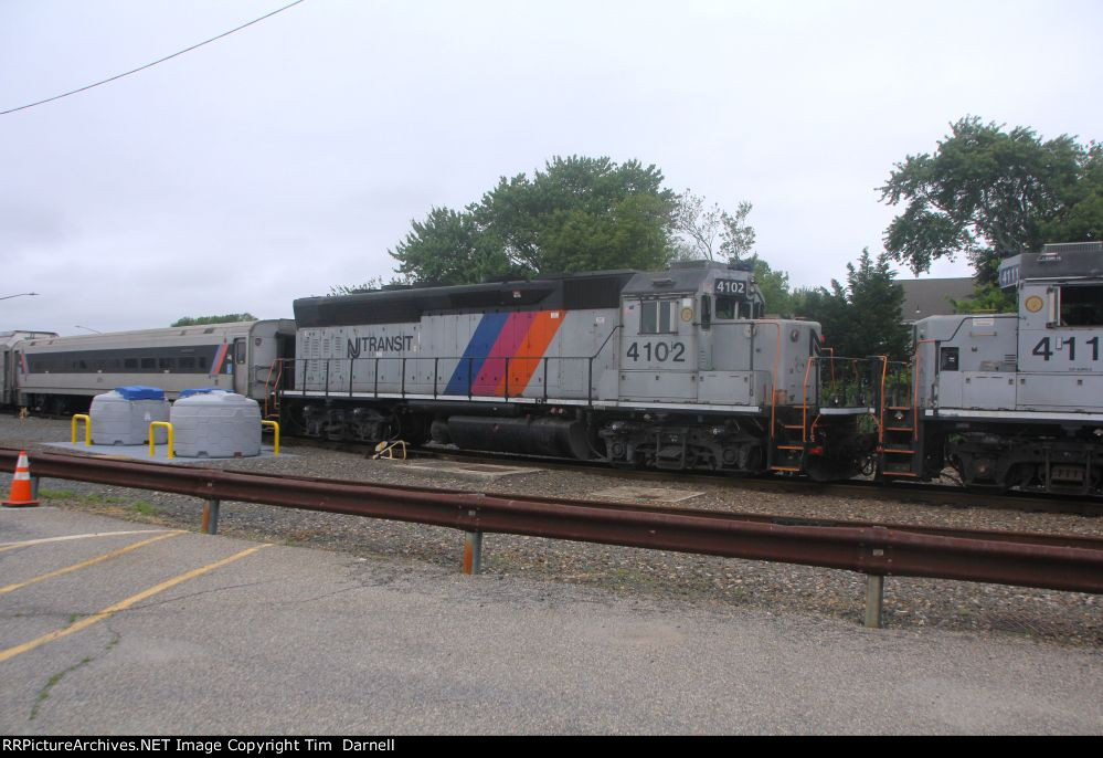 NJT 4102 second out.
